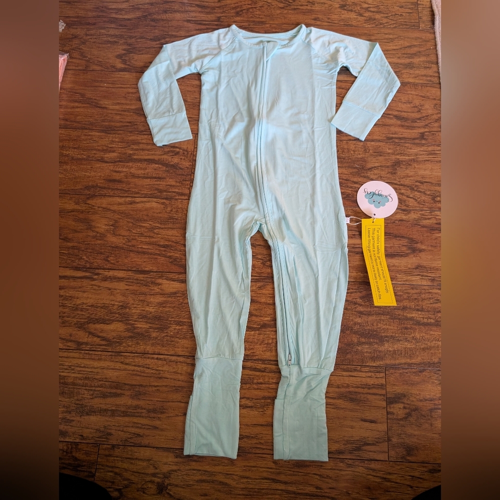 NWT Bamboo Baby Blue 2‎ Way Zip Convertible Footie Pajamas